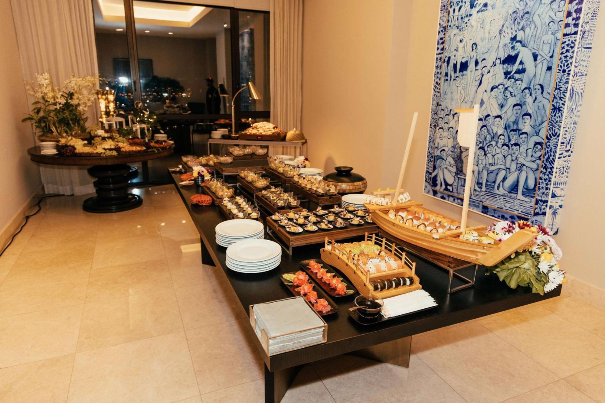 Bristol Panama, A Registry Collection Hotel Exterior photo A buffet at a hotel